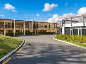 Grand Riccarton Hotel