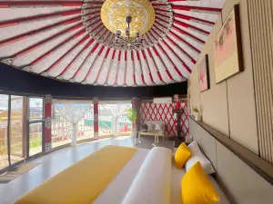 Erguna Heishantou Shengshi Tianyuan Tribe Homestay