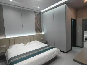 Duolun Bishuiwan Farm Stay (Duolun Lake)