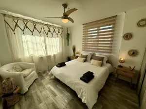 Magnolia House