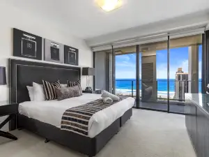 Ultra Broadbeach
