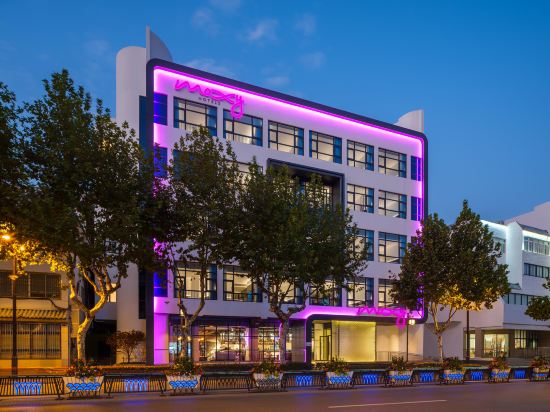 Moxy Suzhou City Centre