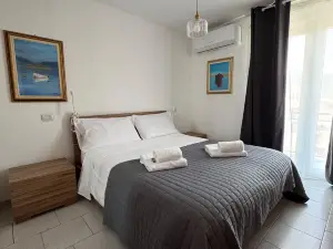 Sormano Apartments - THE V Collection