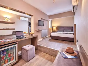 The New Hotel Zeybek