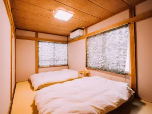 湯沢温泉 ロッジハウス A