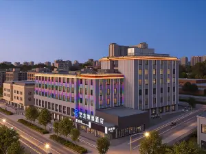 藝龍海雅酒店（榆林老街上郡北路店）