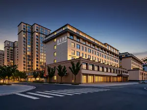 Molan Hotel (Kaifeng Wansui Mountain Wuxia City West Gate)