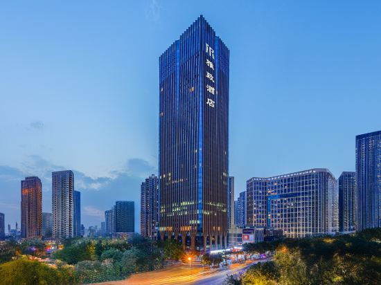 Elegant Hotel (Chengdu North Railway Station Wenshu Monastery Branch)