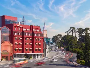 M Village Premier Hotel Xuan Huong Lakeside, a brand of Modern Village Lifestyle