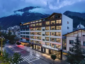 Licheng Langyu Hotel (Jiuzhaigou Avenue Branch)