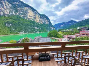 龔灘古鎮江韻山宸民宿