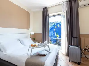 Hotel Leopardi