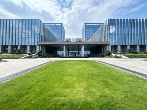 Wenzhou Longgang Landison Hotel
