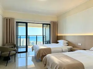 Jifeng Seaview Light Residence (Shili Silver Beach, Hailing Island, Yangjiang)