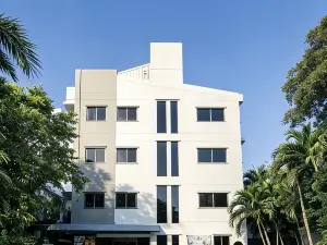 雅卡花園度假酒店（抖音：蝦哥在泰國芭提雅海灘店）