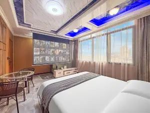 핑러 로열 마리나 호텔