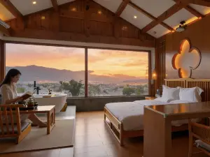 Reclusion·Panoramic Ancient City Forest Wellness & Café (Lijiang Old Town Hillside Designer Resort)