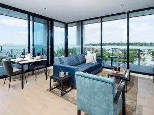 Oaks R Suites Geelong