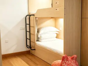 Cangshan Shouzhuo Hostel
