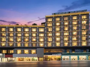 Kaiqiyue Sky Garden Boutique Design Hotel