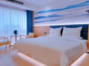 Yibin Jinfurong Impression Hotel