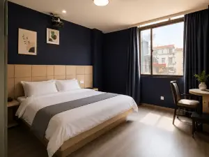Kailai Business Hotel