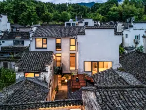 Hongcun Yifang Aesthetics Space Homestay