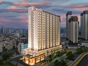 Quanji Hotel (Putian Wandaguangchang Xinghuafu Street Branch)
