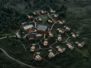 Jingfan Qizanggou Wilderness Luxury Tent Homestay