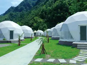 Ebian Yisen Yishi Campsite