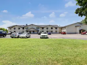 Coldwater Inn & Suites Near I 69
