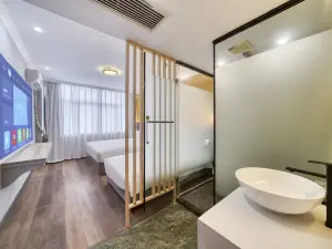Haiyu Boutique Hotel (Wuyi Ancient City Hushan Plaza Branch)