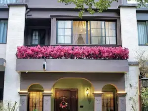 Banshan Fengshuoju Palace Villa B&B (Yangshuo Ubud Xiaoyuan Branch)