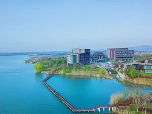 헌티추에마오산 리트리트