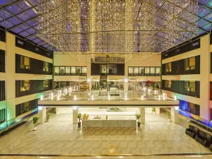 Barluna Hotel (Yanji Yanbian University West Market Branch)