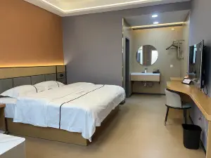 Delingha Shanyujian Homestay (Huancheng East Road)