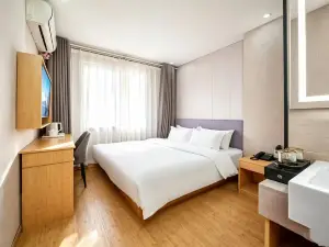 Kending Guanmei Hotel (Nanjing Confucius Temple Pedestrian Street Laomendong)