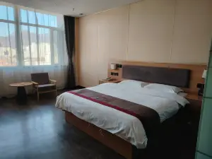 Shankee Hotel (Chengde County South Ring Road)