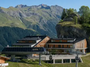 Rifugio Colere 1600 by Cloud 7