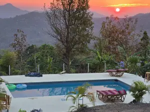 Mountain springs resort