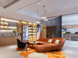7Days Inn Hotel (Daqing High-tech Zone Ophthalmic Hospital Baicheng University Town)