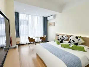 Riverside Bay Hotel