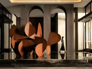 LIZ GRAND ONE Guanyinqiao No.1 Executive Hotel (Chongqing Guanyinqiao Pedestrian Street)