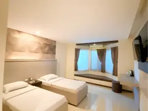 Alexander Hotel Tegal