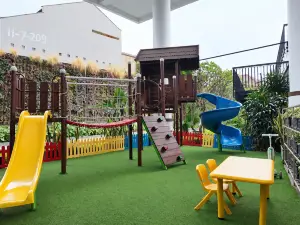 Rayz Umm Hotel Malang