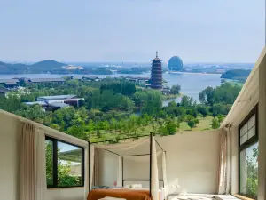 Qinran Parent-child Garden·Jianshan Hot Spring Resort Villa