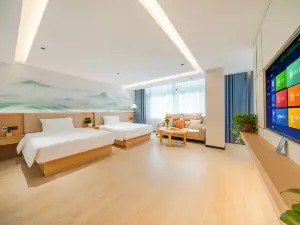 Huangguoshubomushuijing Hotel