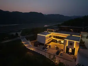 Wanghelou Homestay