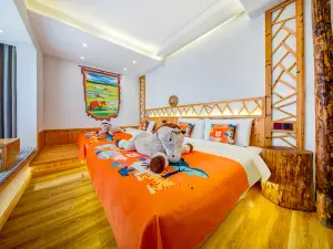Hulunber Erguna Muyun Yemaling Grassland Homestay