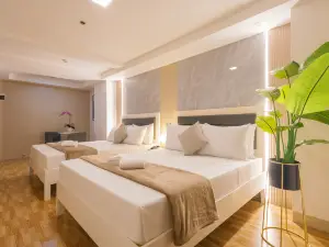 Skypark Bay Hotel
